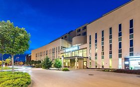 ETO Park Hotel Business&Stadium